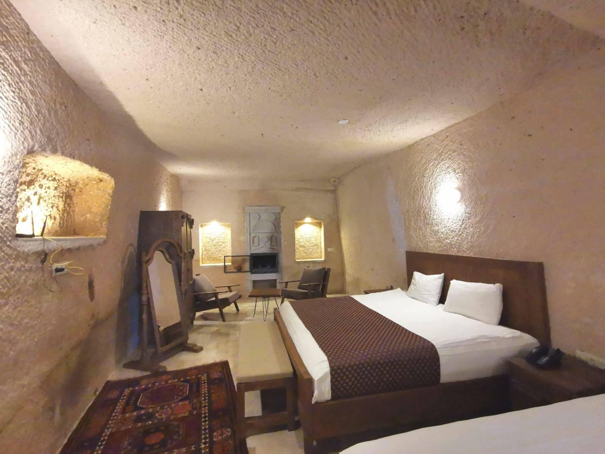 אוצ'יסר Helike Cave Suites מראה חיצוני תמונה