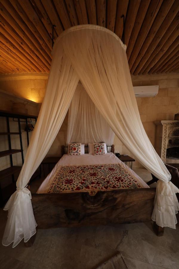 אוצ'יסר Helike Cave Suites מראה חיצוני תמונה