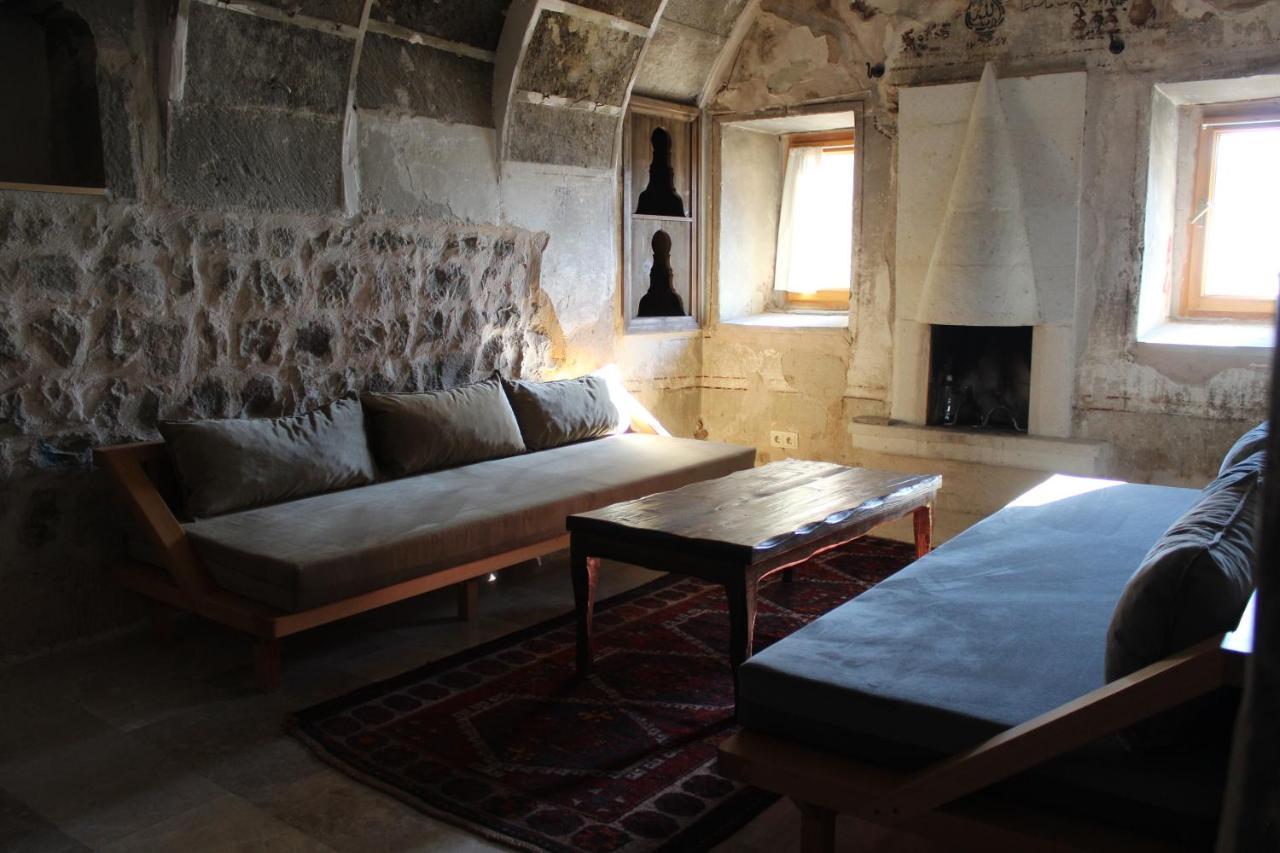 אוצ'יסר Helike Cave Suites מראה חיצוני תמונה